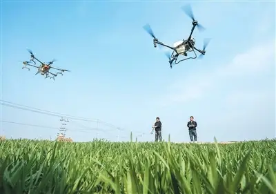 無人機(jī)施肥更高效